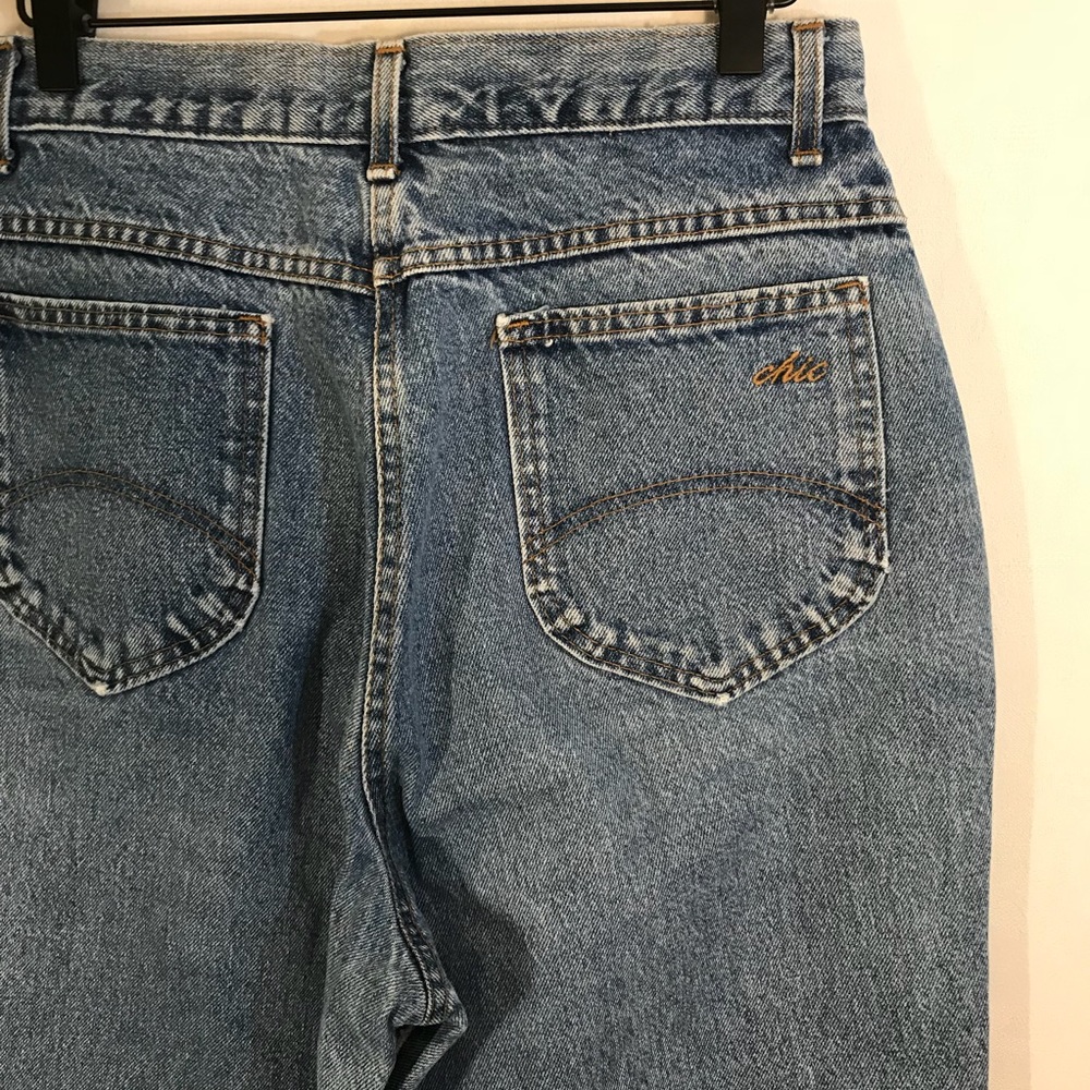Vintage Chic High Waist Mom Jean